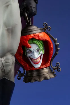 Kotobukiya Batman: Last Knight on Earth - Batman - Joker - ARTFX - 1/6 Online