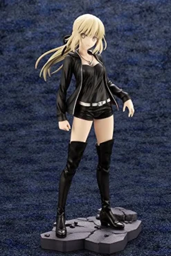 Outlet Kotobukiya As Manufacturer Fate/Grand Order - Saber Alter - 1/7 - Casual ver. (Kotobukiya)