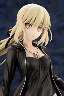 Outlet Kotobukiya As Manufacturer Fate/Grand Order - Saber Alter - 1/7 - Casual ver. (Kotobukiya)