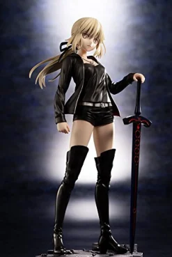 Outlet Kotobukiya As Manufacturer Fate/Grand Order - Saber Alter - 1/7 - Casual ver. (Kotobukiya)