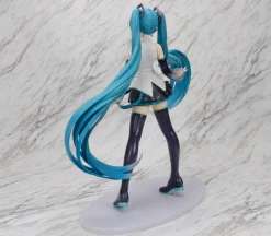 FREEing Hatsune Miku V3 VOCALOID Limited Reissue [] Sale