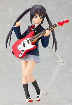 Sale Max Factory K-ON! - Nakano Azusa - Figma #061 - School Uniform Ver.