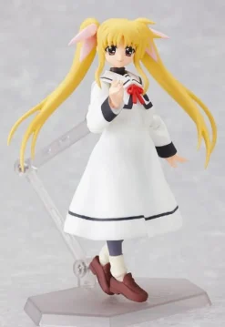 Clearance Max Factory Mahou Shoujo Lyrical Nanoha A's - Arf - Fate Testarossa - Figma #062 - School Uniform Ver.