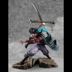 Clearance MegaHouse One Piece - Juracule Mihawk - Portrait Of Pirates Maximum [Shop Exlcusive]