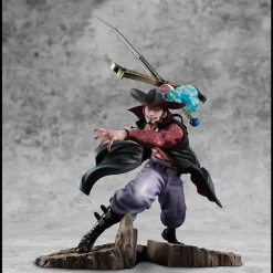 Clearance MegaHouse One Piece - Juracule Mihawk - Portrait Of Pirates Maximum [Shop Exlcusive]