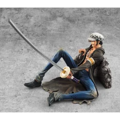 MegaHouse One Piece - Trafalgar Law - Portrait Of Pirates Limited Edition - 1/8 - Ver. VS Online