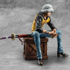 MegaHouse One Piece - Trafalgar Law - Portrait of Pirates 